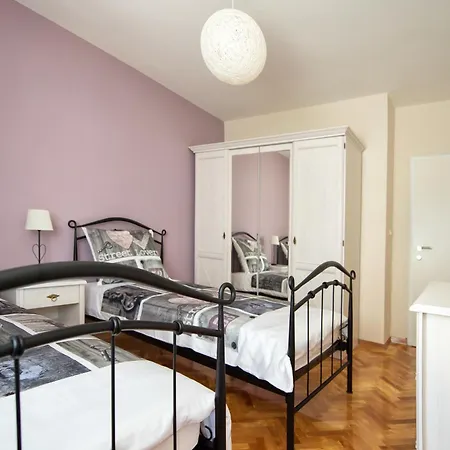 Apartamento Carmela *