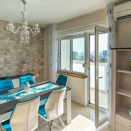 Carmela Appartement Split