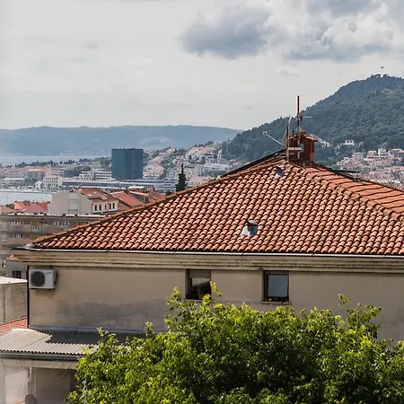 Carmela Appartement Split